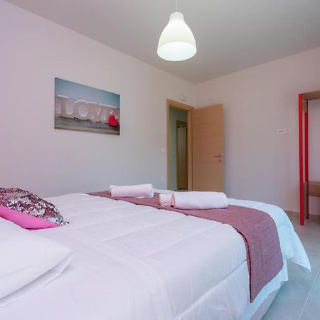 Apartment Massimo เอียลิซอส ภายนอก รูปภาพ