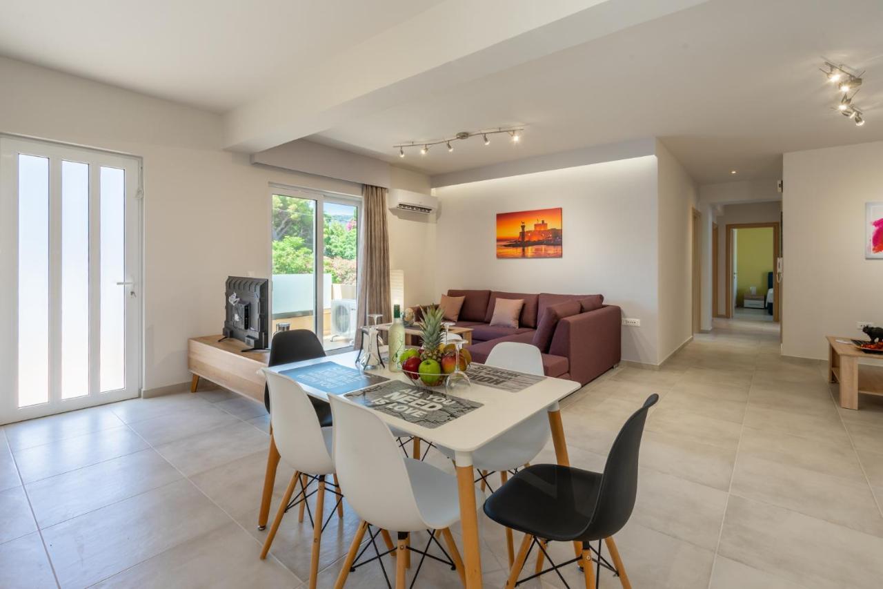 Apartment Massimo เอียลิซอส ภายนอก รูปภาพ