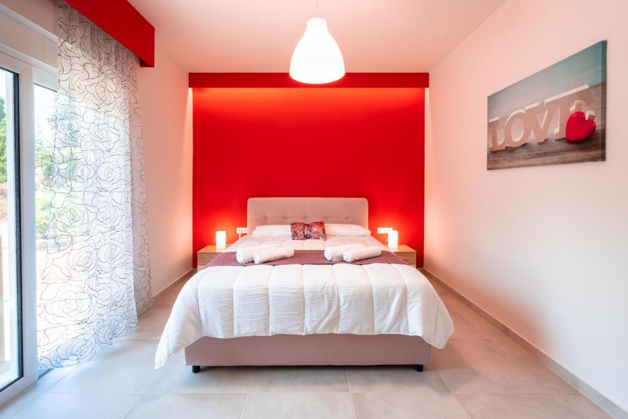 Apartment Massimo เอียลิซอส ภายนอก รูปภาพ